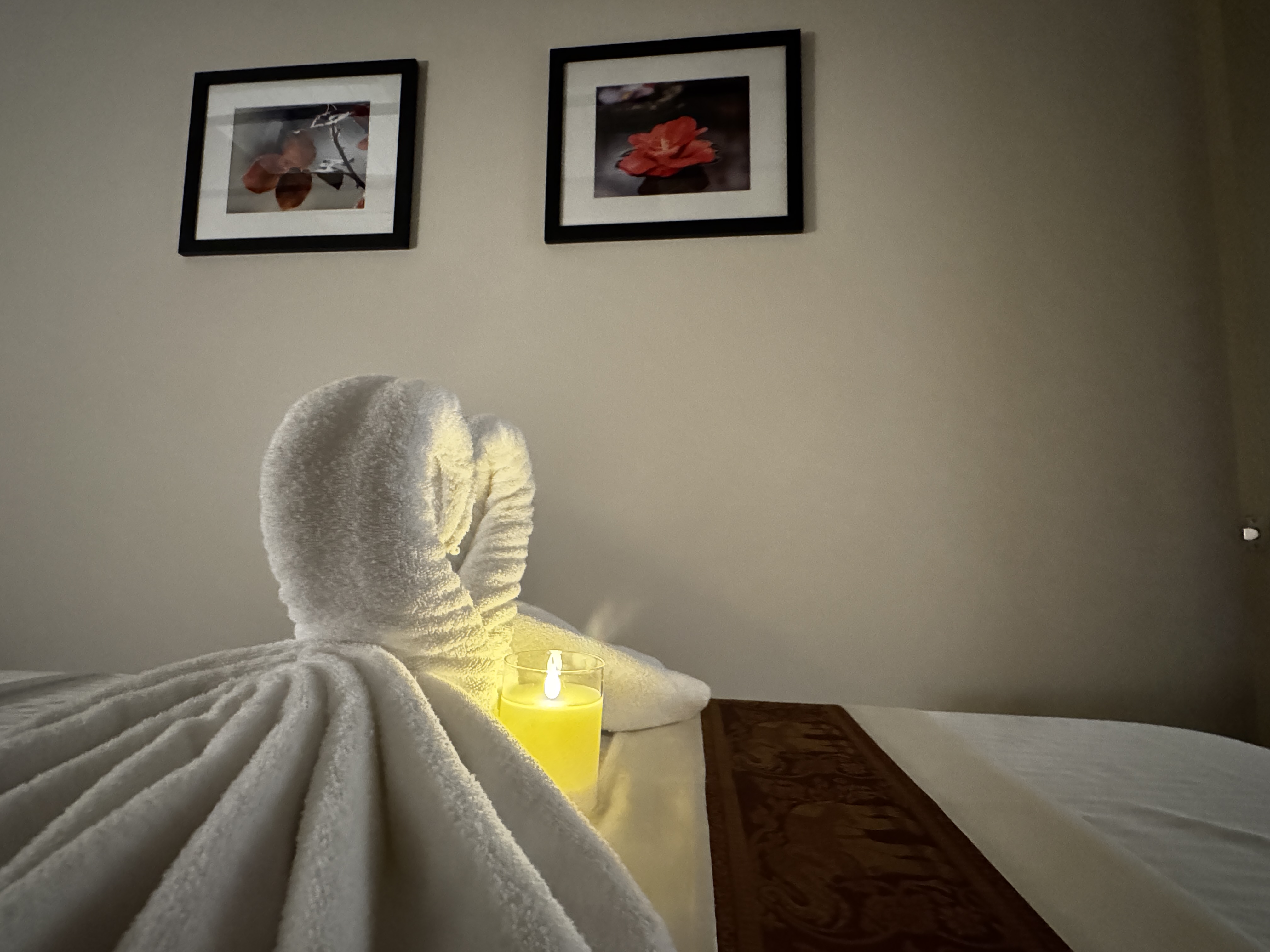 Intimate single therapy room for focused healing sessions